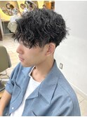 メンズパーマ センターパート ツイストスパイラルパーマ