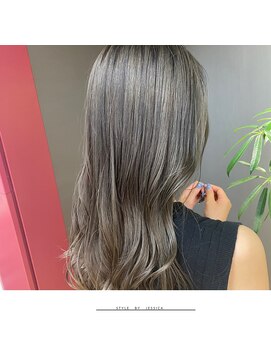 アパルトメント ジェシカ(l'appartement de Jessica) シースルーグレイ