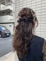 ラウレア(LAULEA)&nbsp;ヘアセット/結婚式/ハーフアップ/アップスタイル/韓国風