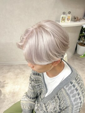 アドネ プライム(adne prime) ホワイトグレー