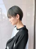ロジックマジック(Logic Magic) クールな印象のマッシュショート