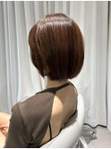 ショートボブ+タッセル+切りっぱなしボブ