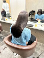 アンダーバーホワイト 広島 本通店(_WHITE)&nbsp;美髪矯正/縮毛矯正