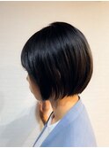 ショートボブ