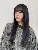 カサネ(casane) 暗髪、ロングヘア