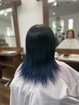 かみなりもん美容室&nbsp;ブルーグラデーションカラー
