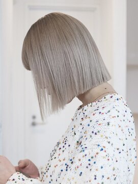 ミーム 原宿 表参道(meme) ハイトーンカラー/ブリーチ/ホワイトカラー/ダブルカラー