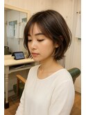 やわらかくまとまる小顔ショート