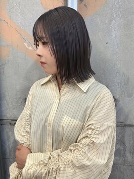 イオエ 梅田(ioe) レイヤーボブ/ニュアンスカラー/外ハネボブ/髪質改善/縮毛矯正