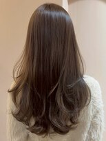 レジナヴィータ 栄(Reginavita)&nbsp;アッシュベージュ 髪質改善 レイヤーカット 20代 透明感カラー