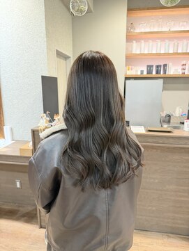 ハロ 蕨(HALO) オリーブベージュ 【木村 波果】