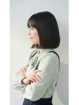 コートフィールエー(CO_T feel.a)&nbsp;シンプルだからこそ際立つ。都会的な魅力の洗練されたミニボブ