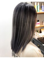 テテ(TETE) シルバーグラデーション