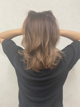 カロル 川口(Calor) 【マイナス5歳を叶える♪】［川口 髪質改善 ヘッドスパ］