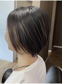 ダークグレーカラー