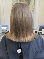 ナンバースリー 溝の口店(Number Three)&nbsp;ベージュカラー