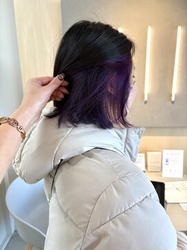 シダ(sida SAIIN) 【西村】20代30代パープルインナーカラー紫