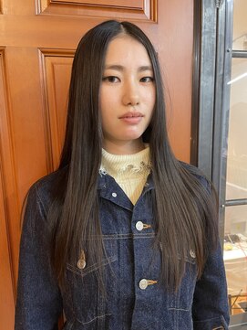 ニア(near) ツヤ髪ストレート