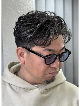 ドルクス 上野店(Dorcus) イケオジパーマ&ホワイトメッシュハイライト