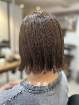 エフフォーユアヘアー 北方店(F for your hair) 切りっぱなしボブ
