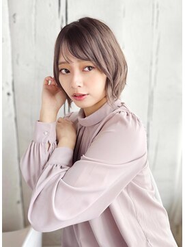 ヘアメイク ナル(hair make nalu) ニュアンスカールのハイトーンショート