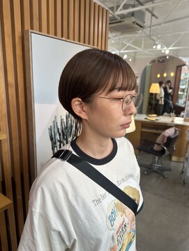 キュオンシア(CUEON. ciea) コンパクトショート×柔らかベージュ