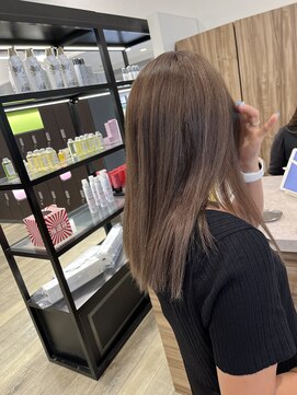 ディーボーイ 健軍店(D-BOY) ブリーチカラー/グレージュ