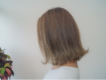 リタ(Rita)の写真/“高技術×丁寧なカウンセリング”で理想のスタイルをしっかり共有し、あなたの髪に合わせたご提案を♪