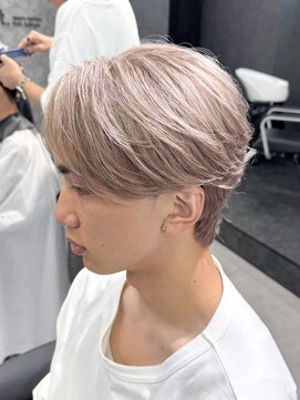 メンズ サロン ドット トウキョウ 町田店(men's salon dot. tokyo) ハイトーンセンターパート/ベージュカラー