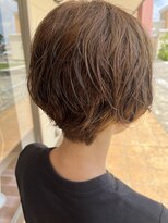 アチェロ(acero)&nbsp;ショートボブ×白髪ぼかし