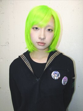 コードプラスリム(CODE+LIM) ボブカット/レイヤーカット/ハイトーン/ケアブリーチ