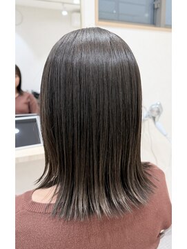 ココリット(cocorite) 切りっぱなしヘア×透明感カラー