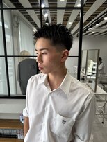 ホワイト(WHITE)&nbsp;バズカット