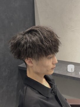 ウォルク(WOLK) 緩めツイストスパイラルパーマ