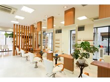 クリック ヘアースタジオ 亀有店(CLIC Hairstudio)の雰囲気（開放的で、リラックスできる空間でゆったりしていただけます♪）