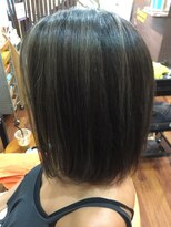 ディーセブン ヘアーリゾート(D seven Hair Resort) 外国人グラデーションボブ