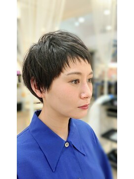 シアニスタ オン眉バングショート
