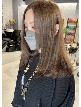 シュウ(SHU) 大人セミロング♪