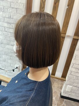 ベルポ(Bellpo) 切りっぱなしボブ