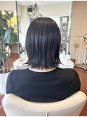 肩上・切りっぱなし くびれ外ハネ パッツンボブ