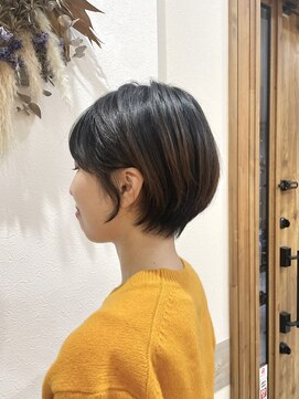 フゥカ 類家店(fuka) 八戸コンパクト丸みショート20代30代40代