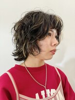 ナループロアオハナ(Nalu pu loa ohana) ウルフパーマ/パーマ/ウルフ/ハイライト/ゆるめパーマ