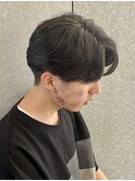 メンズナチュラルセンターパートニュアンスパーマ毛流れ重視
