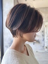 ニュイ(NUIT)&nbsp;大人ショートボブショートカットココアアッシュくびれミディ