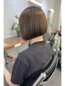 オウル(Owll) ◆◇首元スッキリ王道内巻きボブ◇◆