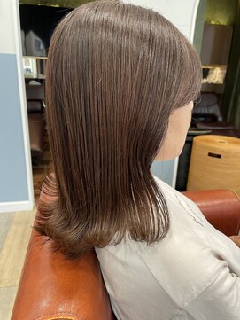 カザック(kazak) 秋のトレンドカラー　モカマロンベージュ