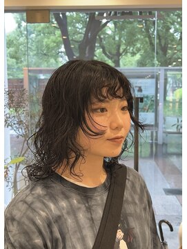 シアン 栄店(CYAN.) 顔まわりまで可愛いレイヤーパーマ