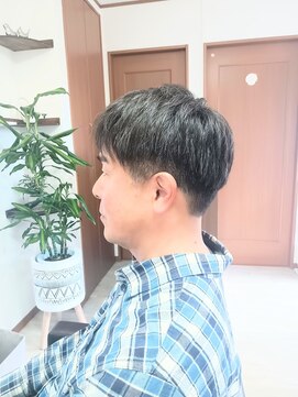 ヴィヴァーチェ(VIVACHE) ナチュラルツーブロック