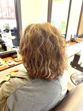 ヘアアンドスパ ベル(Belle) ツイスパ・シャドウパーマ・ハイライト・ふわふわボブ