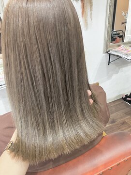 ヘアメイク アンフィ(amphi) 【冬人気】透明感ベージュ..~*＊.